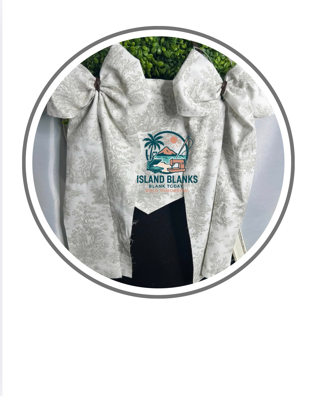 Ecru Banner with Ties