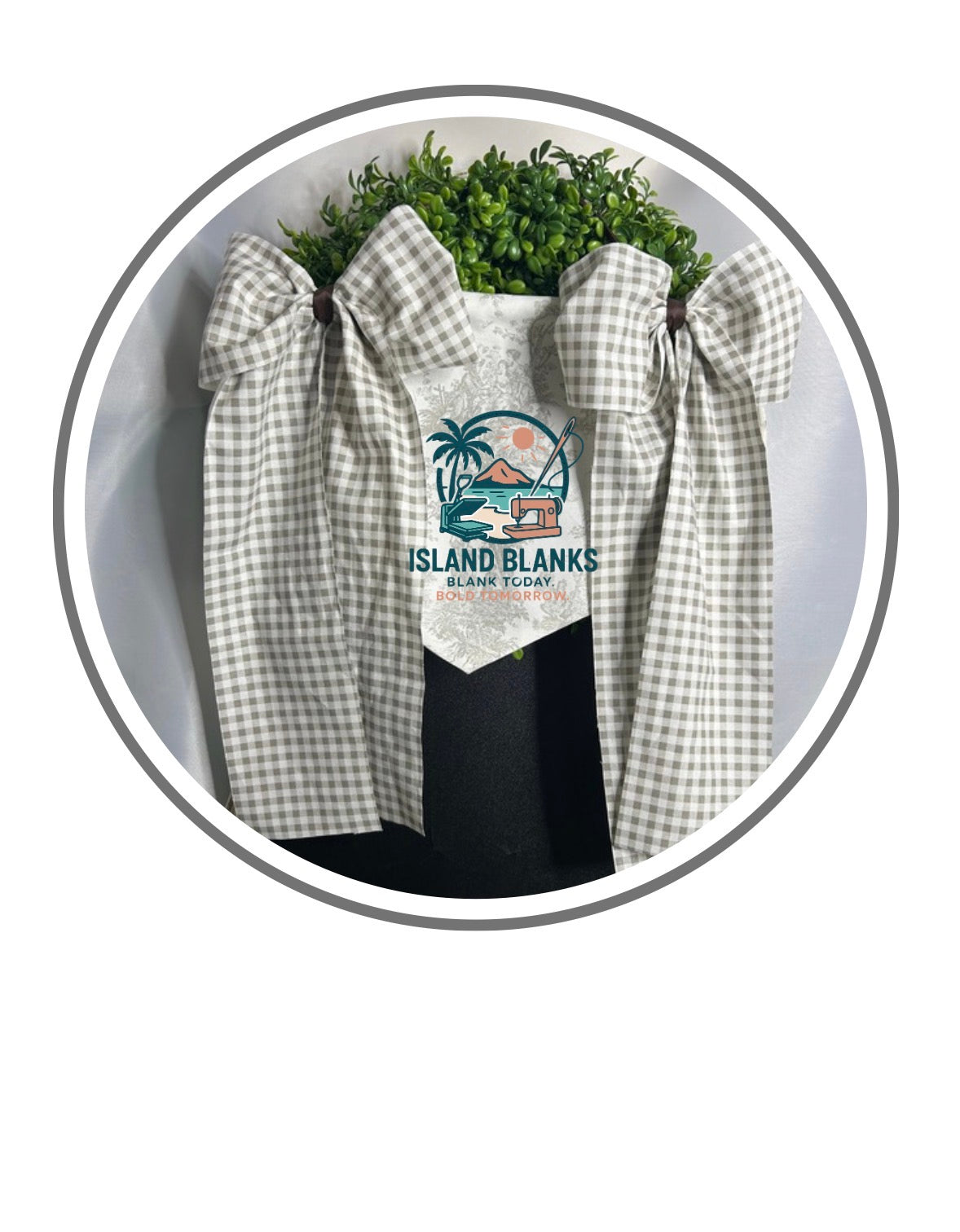 Ecru Banner with Ties