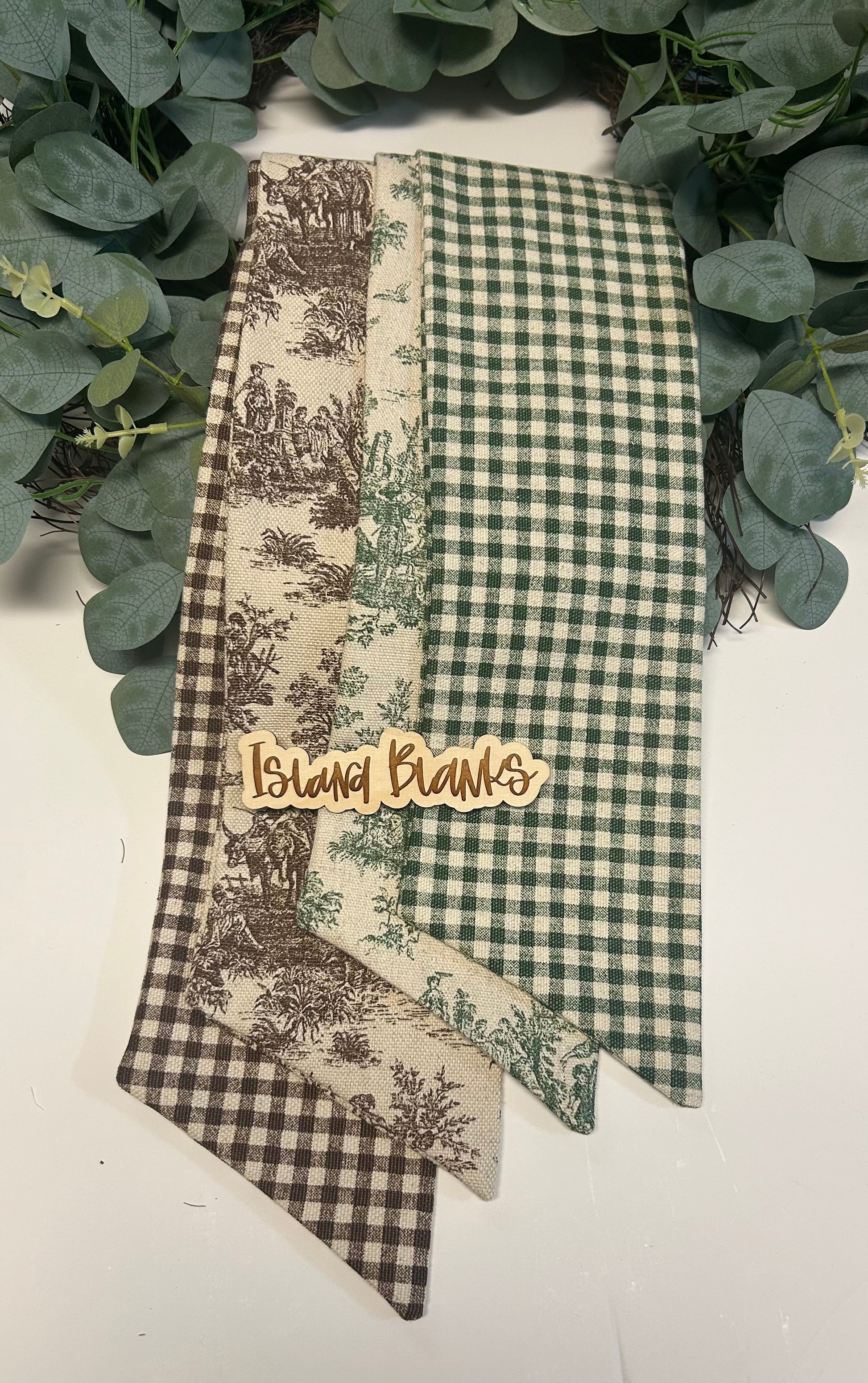 Holiday Two Tone  Toile and Gingham Cotton Wreath Sash