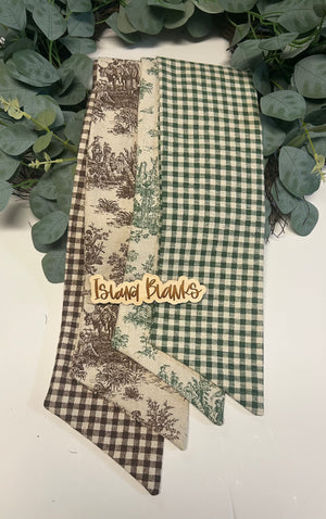 Holiday Two Tone  Toile and Gingham Cotton Wreath Sash